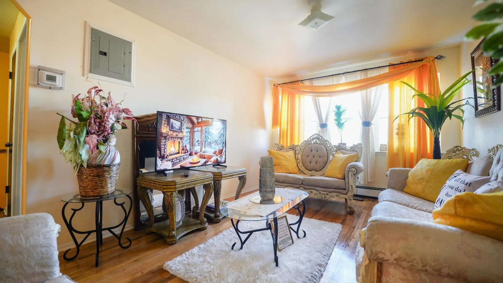 Chekells Cozy Stay Close To Everything Free Wifi New York United States